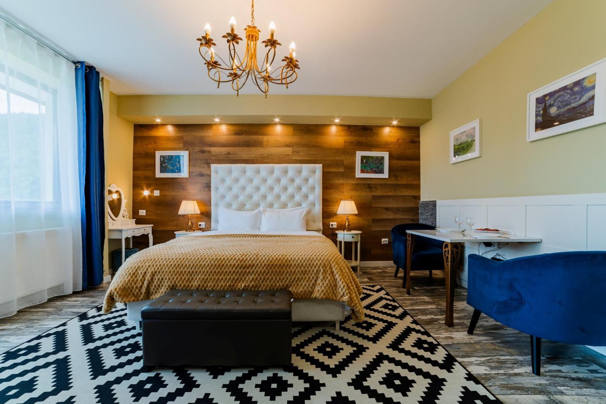 Romantic Jacuzzi Chic Apartment Сіная Екстер'єр фото